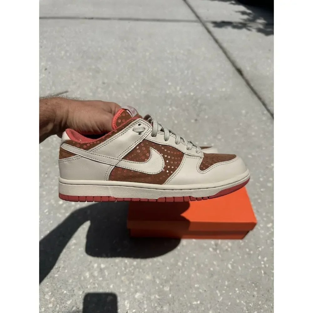 Nike Womens Dunk Low Cognac Sneakers Beige Brown 309324-212 Lace Up Shoes Sz 8.5